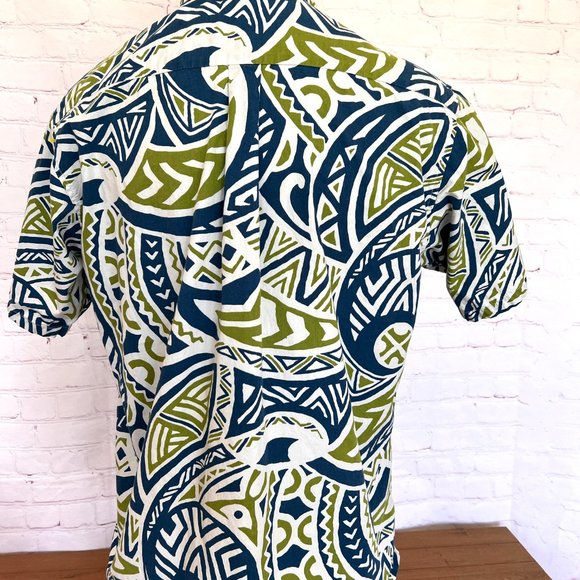 Go Barefoot - Hawaiian Short Sleeve Shirt - Blue,Green, White - Size Large - Picture 5 of 7